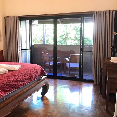 Bee Friend Hostel Chiang Mai Ngoại thất bức ảnh