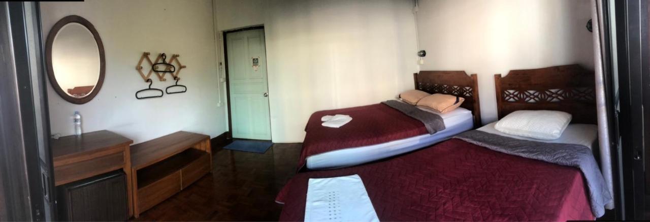 Bee Friend Hostel Chiang Mai Ngoại thất bức ảnh