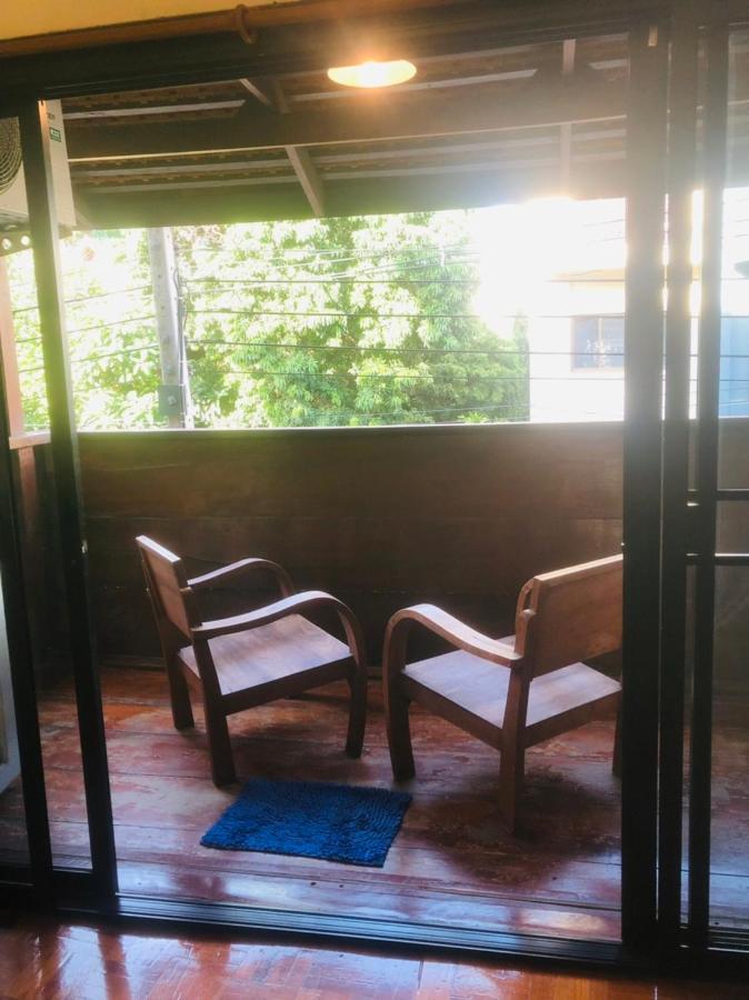 Bee Friend Hostel Chiang Mai Ngoại thất bức ảnh
