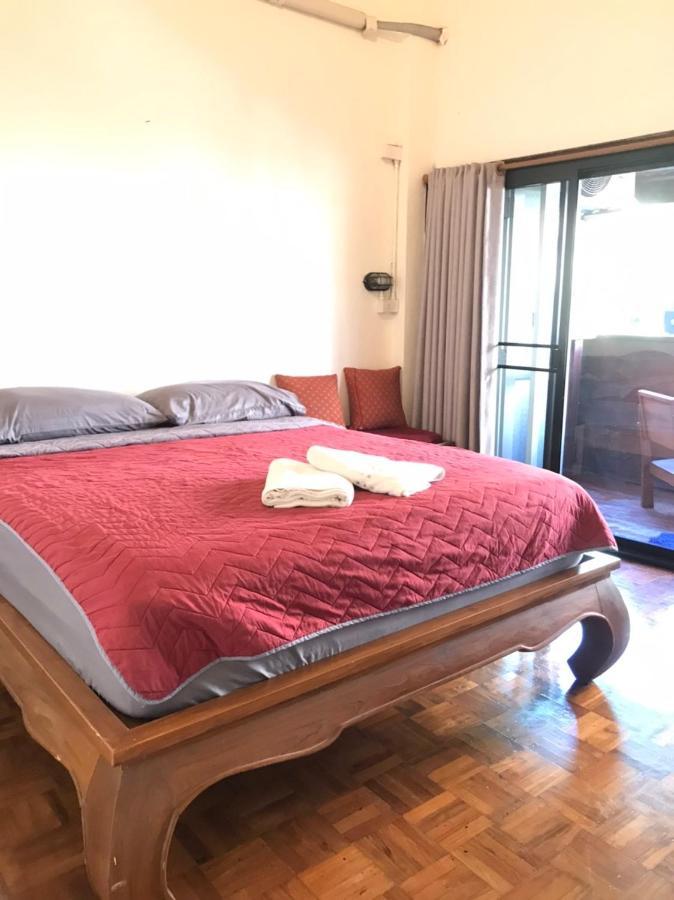 Bee Friend Hostel Chiang Mai Ngoại thất bức ảnh