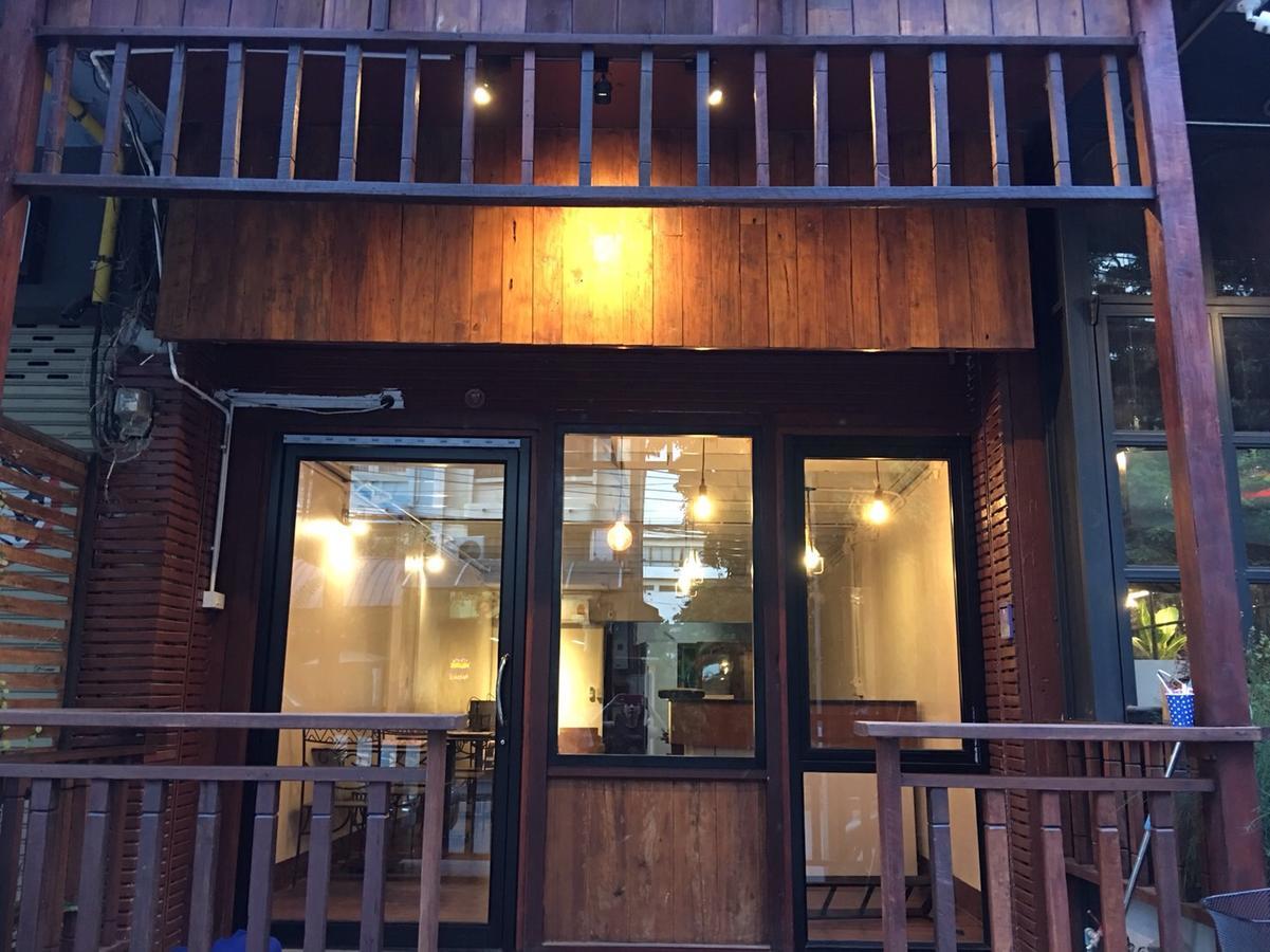 Bee Friend Hostel Chiang Mai Ngoại thất bức ảnh