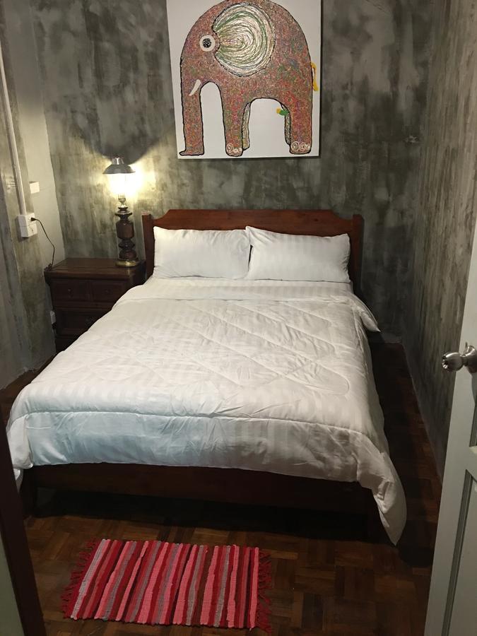 Bee Friend Hostel Chiang Mai Ngoại thất bức ảnh