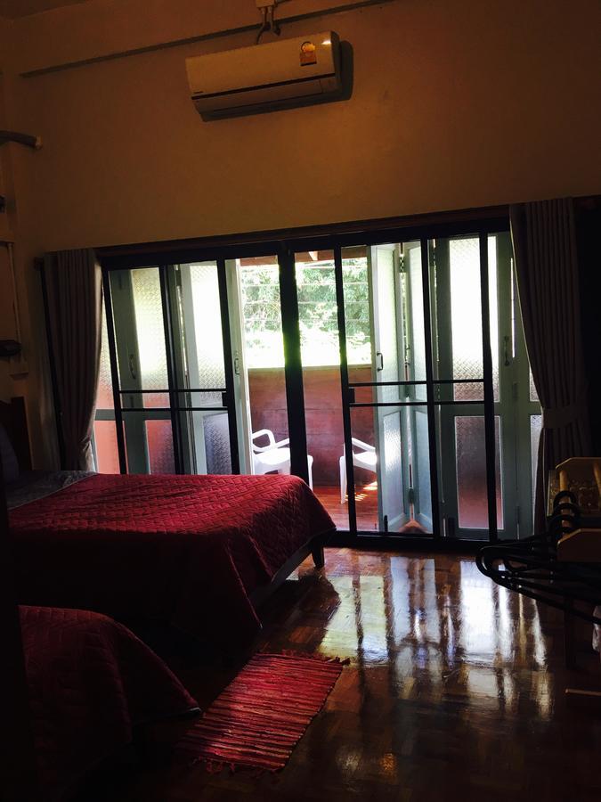 Bee Friend Hostel Chiang Mai Ngoại thất bức ảnh